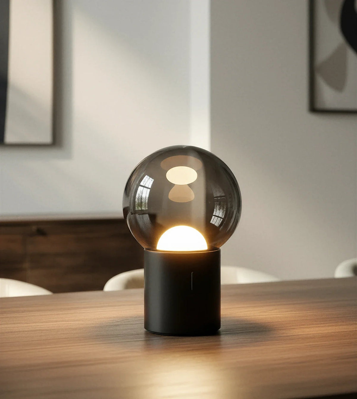 Cosmo LED Tischleuchte Glas, kabellos dimmbar – Ansicht 4