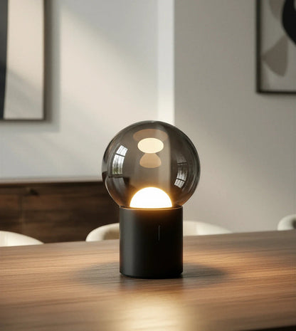 Cosmo LED Tischleuchte Glas, kabellos dimmbar – Ansicht 4