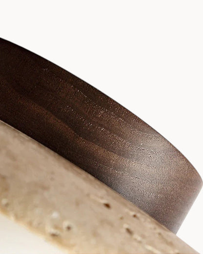 Elegante Deckenleuchte im Wabi-Sabi Stil aus Holz mit warmem Licht für gemütliche Räume 2