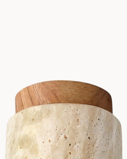 Elegante Deckenleuchte im Wabi-Sabi Stil aus Holz mit warmem Licht für gemütliche Räume 7