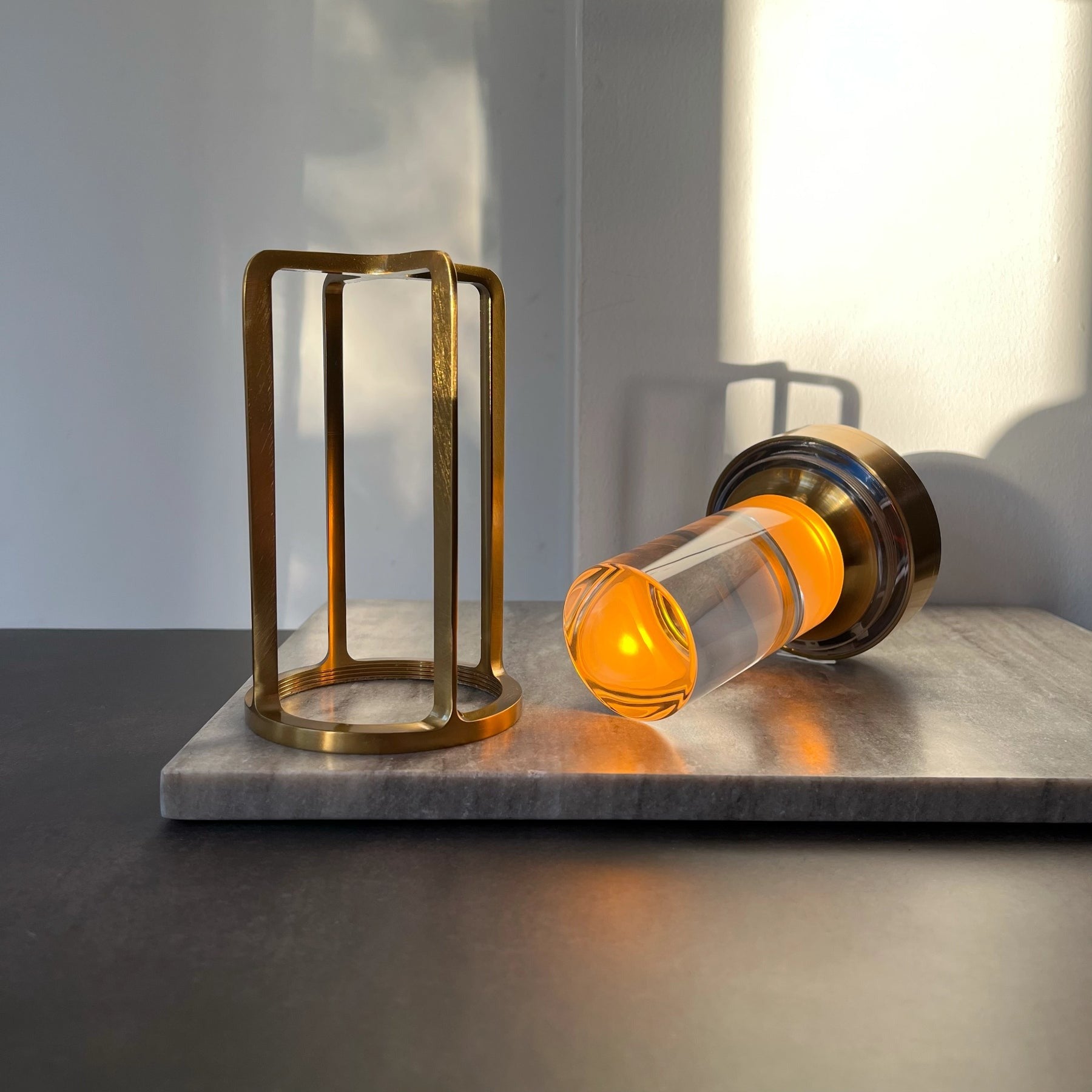 Elegante Kabellose Tischlampe mit Touch-Control & Dimmbarkeit | Moderne LED Tischleuchte für Flexibles Wohnen 3