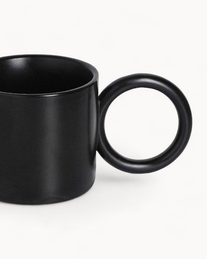 Elegante Kaffeetasse | Ergonomischer Griff & Minimalistisches Design | 320 ml für Stilvollen Kaffeegenuss 1