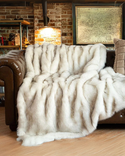 Elegante Kunstpelz Überwurfdecke | Luxuriöse Decke für Stil und Komfort 0