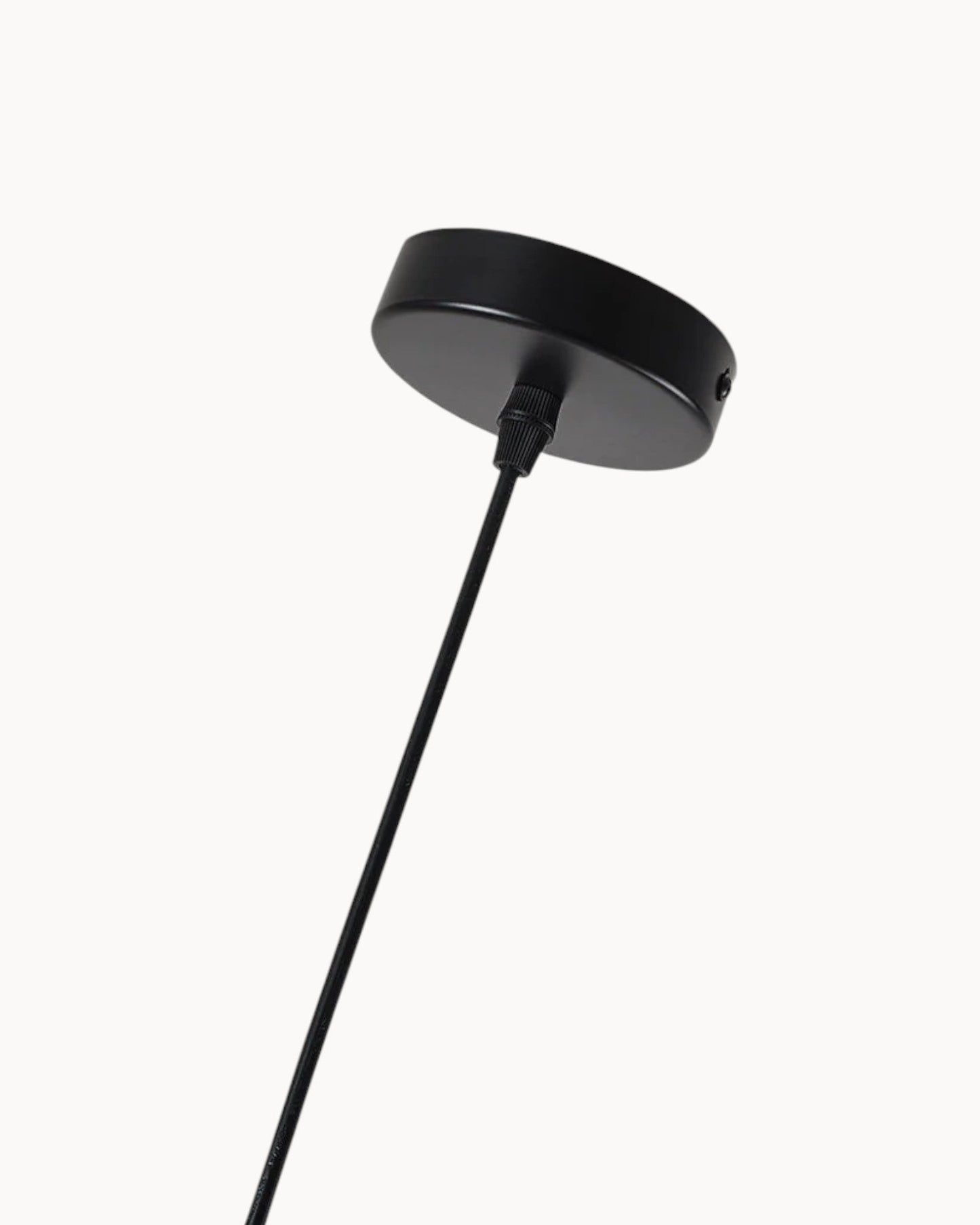 Elegante Pendelleuchte mit verstellbarer Aufhängung für gemütliches Licht 3
