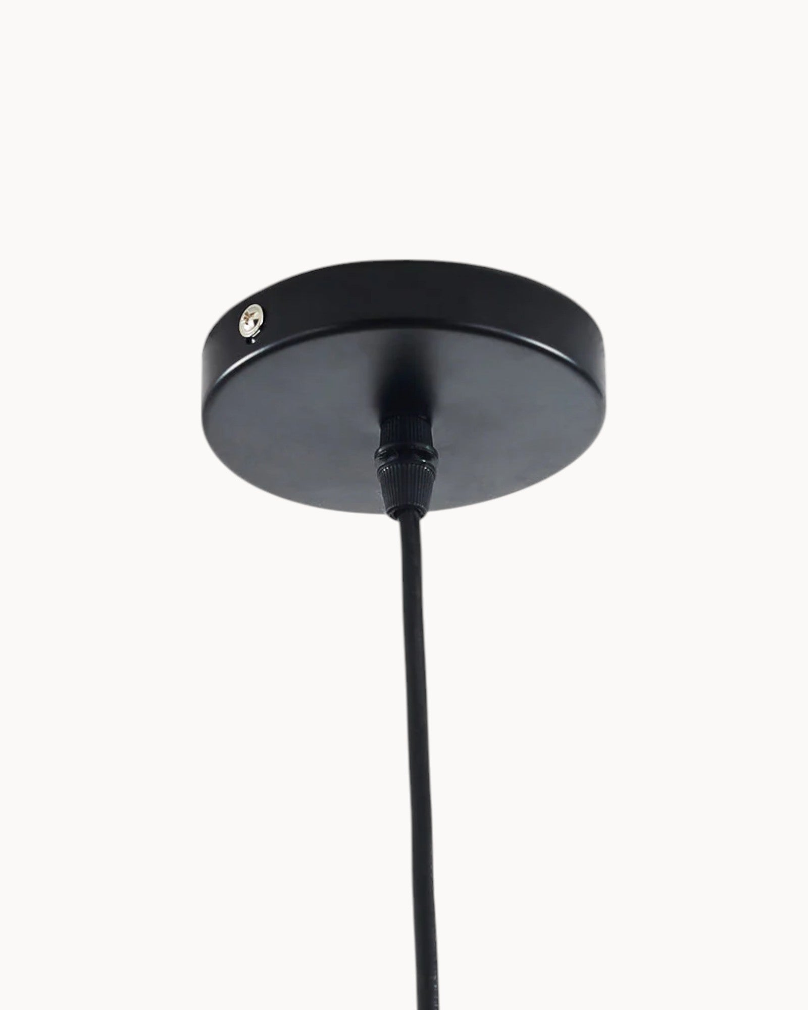 Elegante Pendelleuchte mit verstellbarer Aufhängung für gemütliches Licht 8