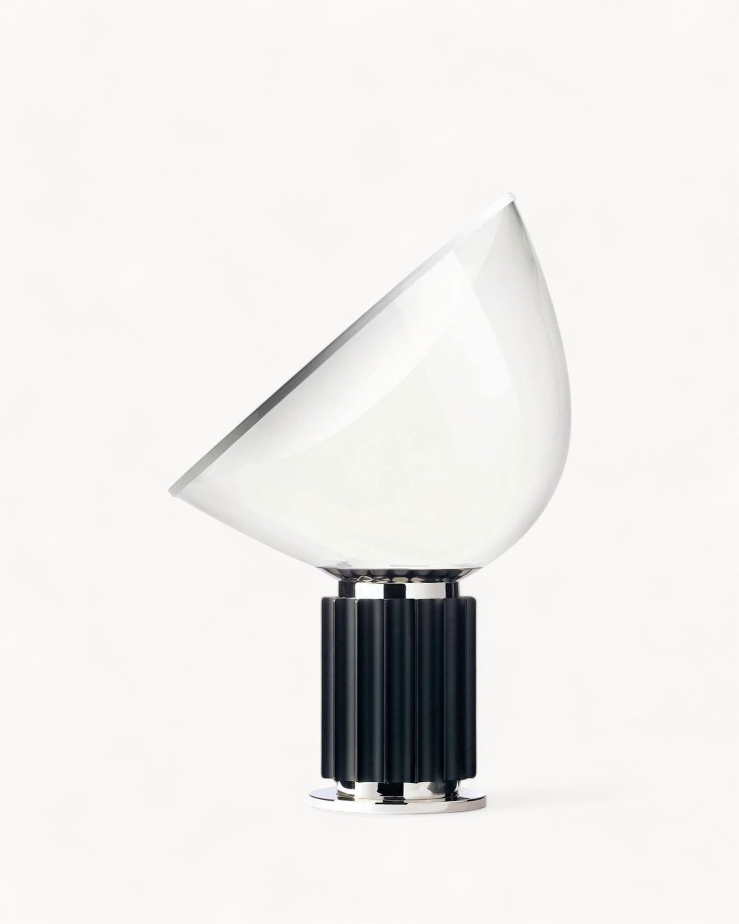 Elegante Tischlampe | Art-Deco Design mit Hochwertigem Eisen | Stilvolle Beleuchtung für Ihr Zuhause 1