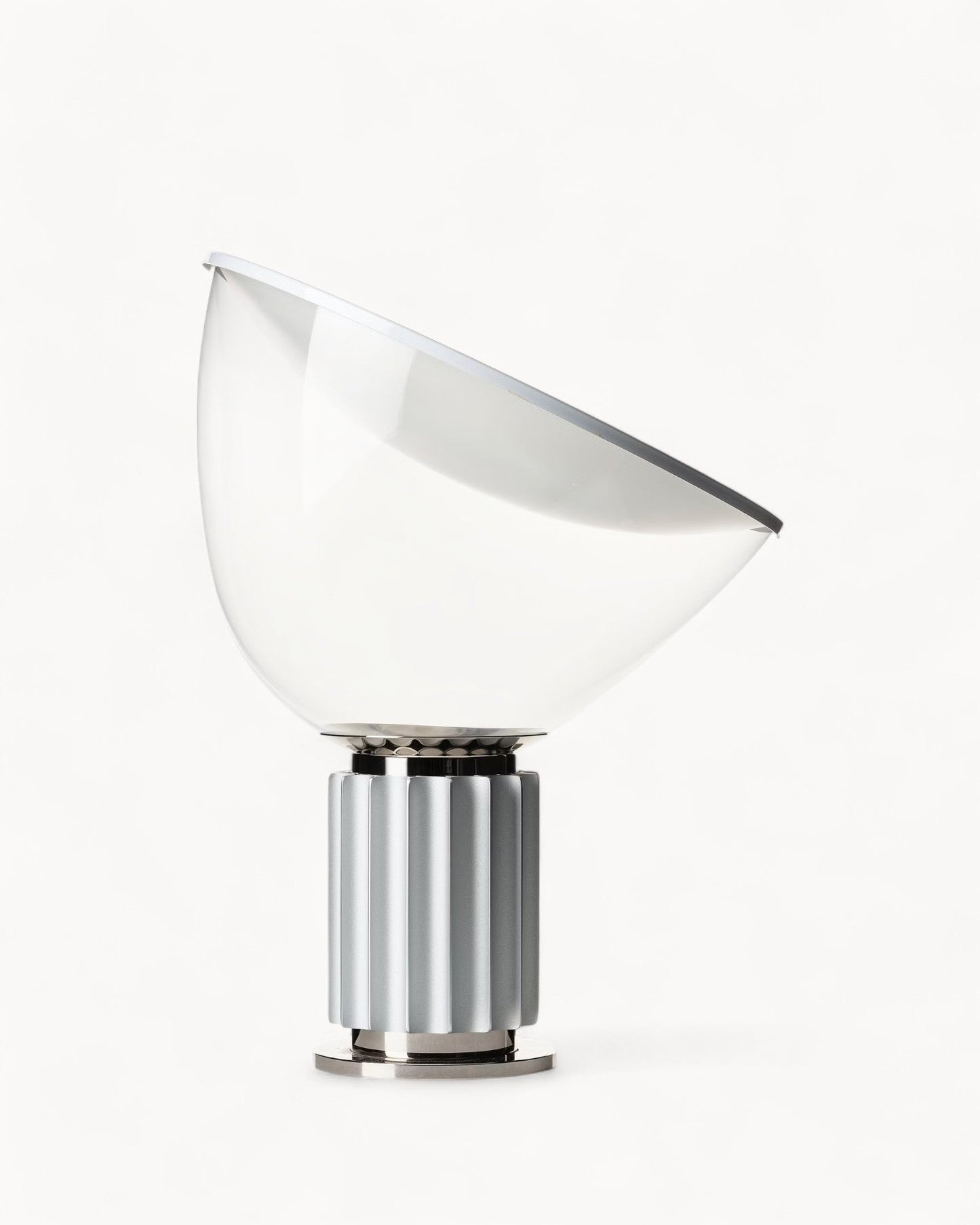 Elegante Tischlampe | Art-Deco Design mit Hochwertigem Eisen | Stilvolle Beleuchtung für Ihr Zuhause 4