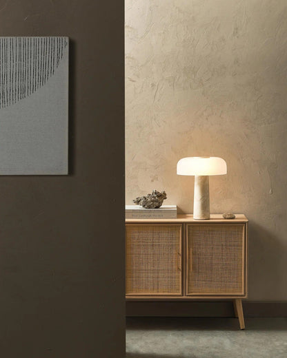 Elegante Tischlampe | Glas und Marmor mit Warmem Licht | Stilvolles Design für Gemütlichkeit 1