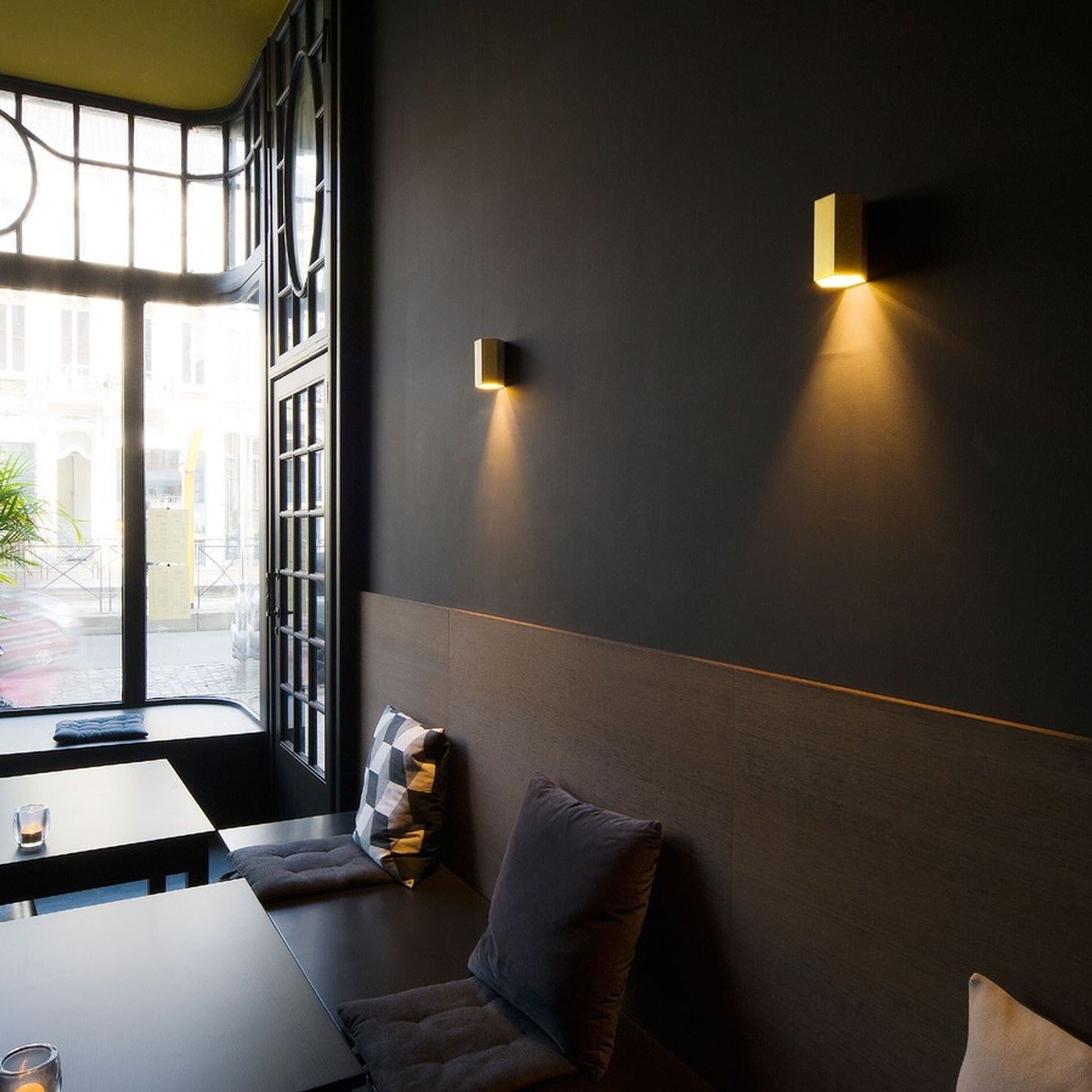 Elegante Wandleuchte | Hexagon Mini-Wandleuchte mit Gold-Finish | Stilvolle Beleuchtung für Wohnräume 1