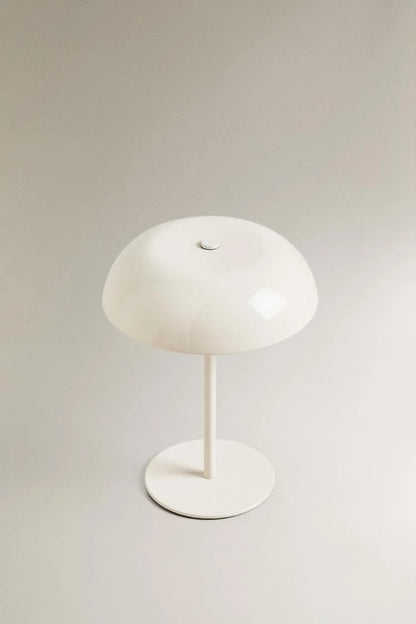 Pavo LED Tischlampe Weiß