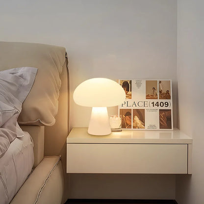 Kaia LED Tischlampe Detailansicht