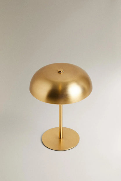 Pavo LED Tischlampe Gold