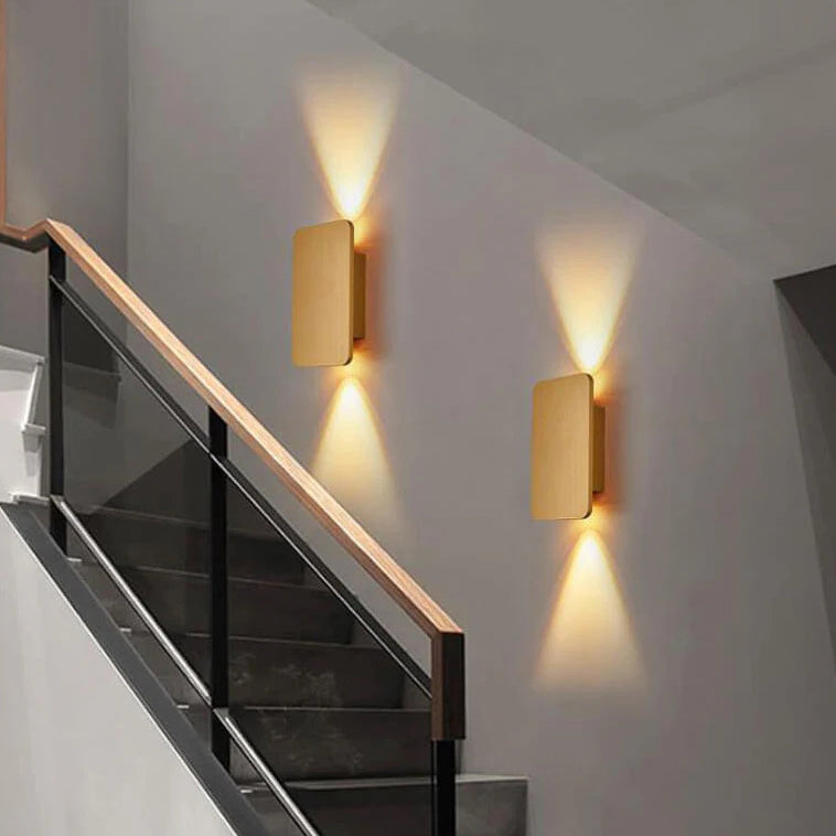 Moderne LED-Wandleuchte Innen aus Aluminium mit 2 Lichtquellen | Minimalistisches Design für Stilvolle Räume 2