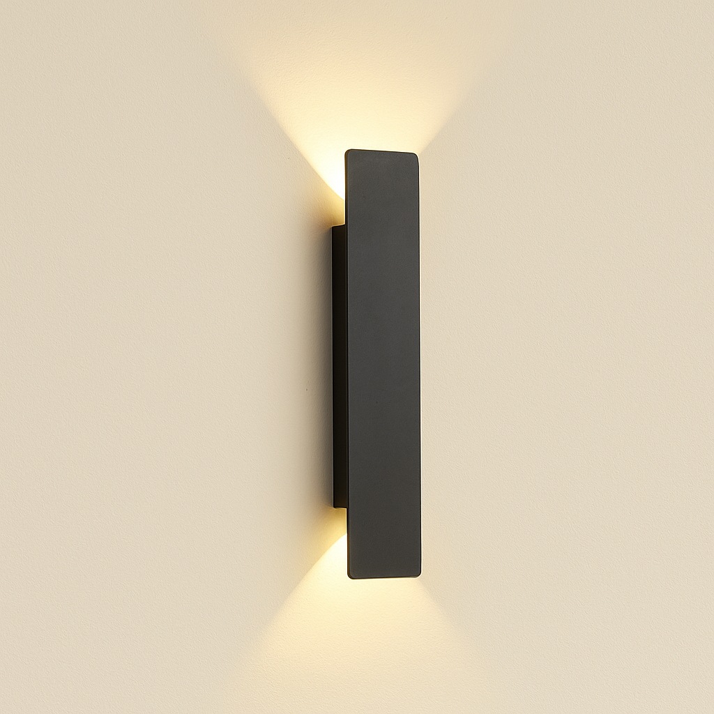 Moderne LED Wandleuchte mit IP65 Wasserdichtigkeit | Aluminium Design für Innen- und Außenbereiche 0