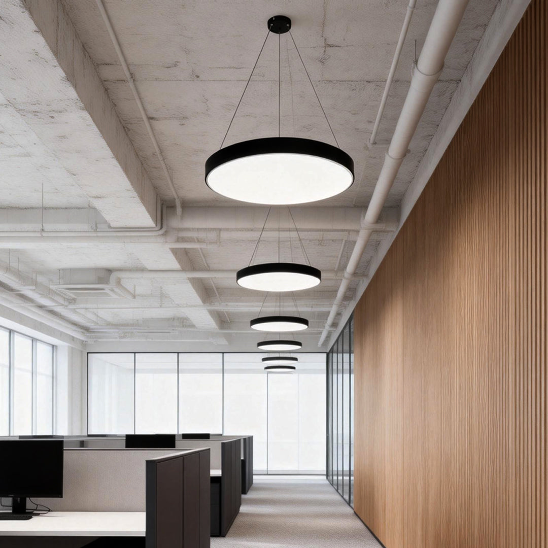 Moderne Pendelleuchte für Esstisch mit Dimmfunktion & Augenschonendem Acrylschirm - Flexible Hängelampe für Büros und Wohnräume 0