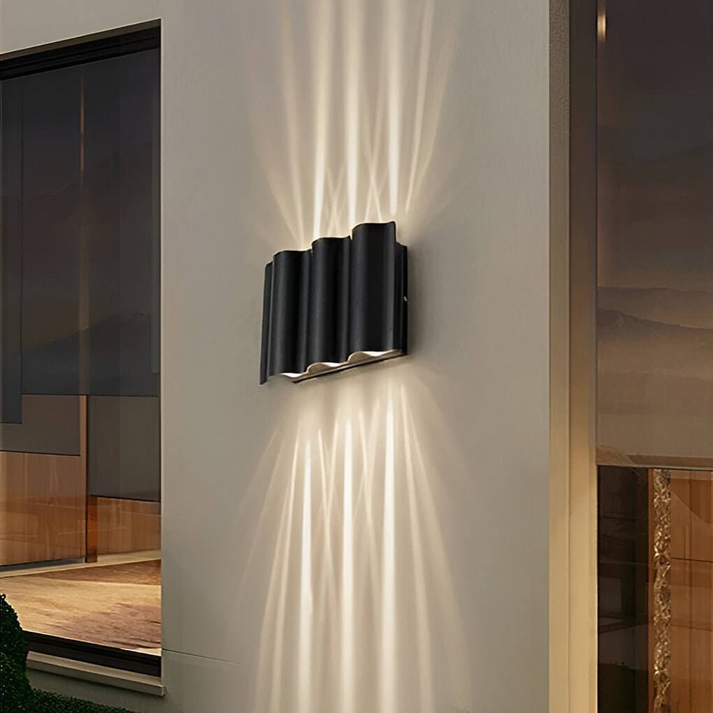 Moderne Wandleuchte Schwarz | LED Außenleuchte mit Wellen-Design | Robuste Aluminiumkonstruktion für Stilvolle Beleuchtung 3