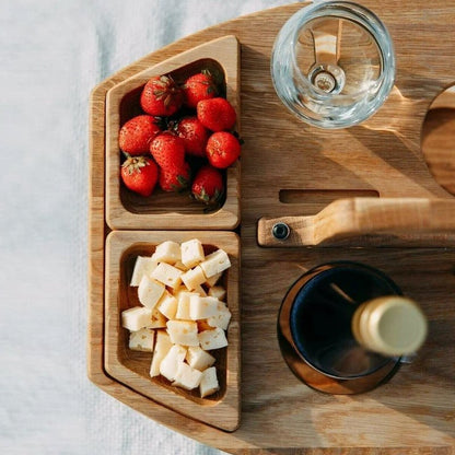 Naturholz Picknicktisch | Klappbarer Tisch mit Traggriff für Snacks und Getränke beim Picknick 7