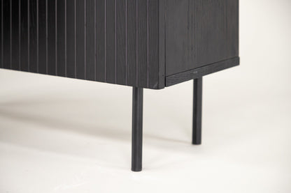 Skandinavisches Highboard Schwarz mit Praktischem Stauraum für Elegante Wohnräume 4