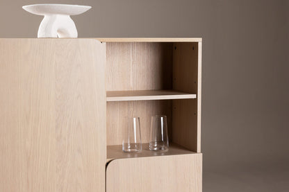Skandinavisches Hochboard | Beige Holzwerkstoff mit Praktischem Stauraum | Stilvolles Möbel für Vielseitige Nutzung 4