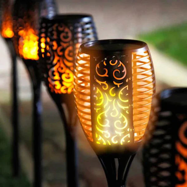 Umweltfreundliche Solar Gartenfackeln | LED Beleuchtung mit IP65 Wasserdichtigkeit | Automatische Ein/Aus-Funktion für 10 Stunden Brenndauer 4