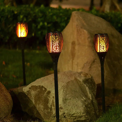 Umweltfreundliche Solar Gartenfackeln | LED Beleuchtung mit IP65 Wasserdichtigkeit | Automatische Ein/Aus-Funktion für 10 Stunden Brenndauer 7