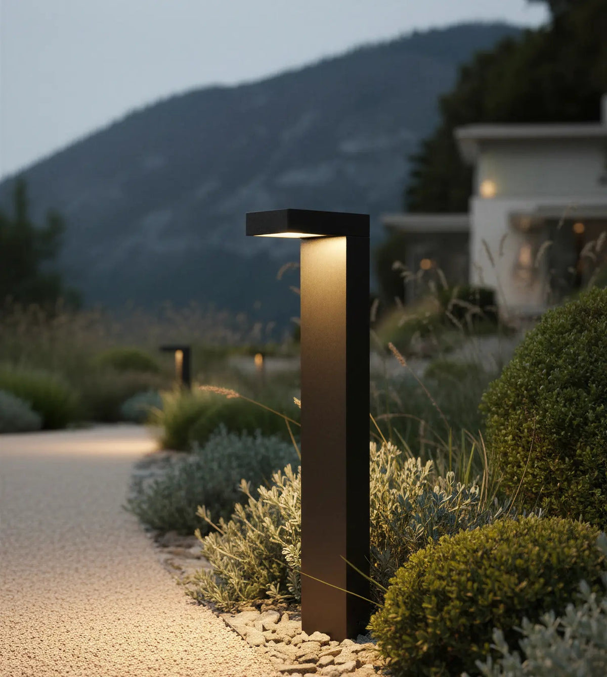 Finn LED Wegeleuchte aus Aluminium mit COB-Technologie